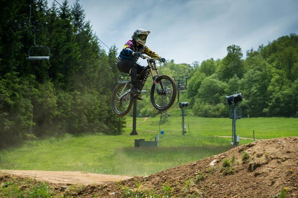 Ultimate Guide to the Best Aftermarket Brake Levers for Sports Bikes: Essential Picks for UK Racing Enthusiasts