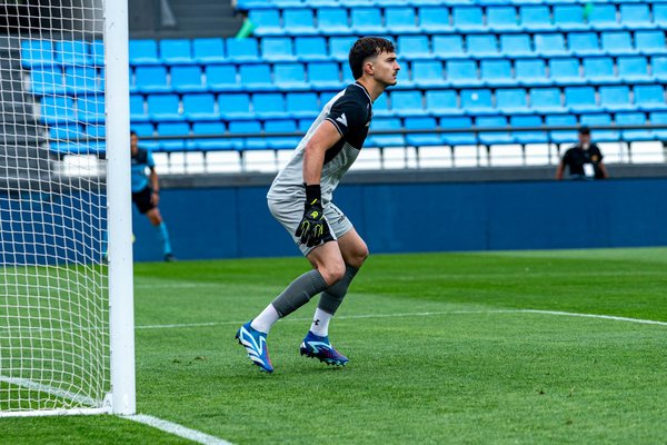 Shedding Light on the Night Game: The Impact of Evening Artificial Illumination on Football Matches and Player Performance